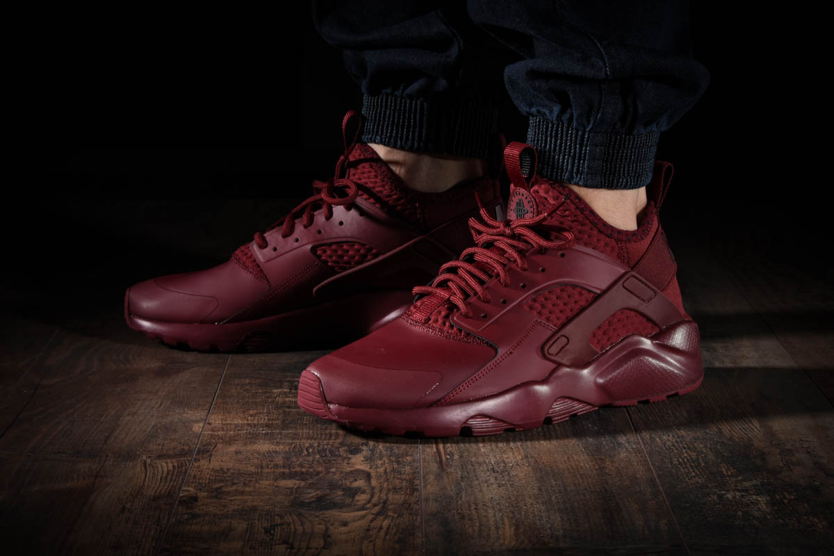 NIKE AIR HUARACHE RUN ULTRA SE TEAM RED