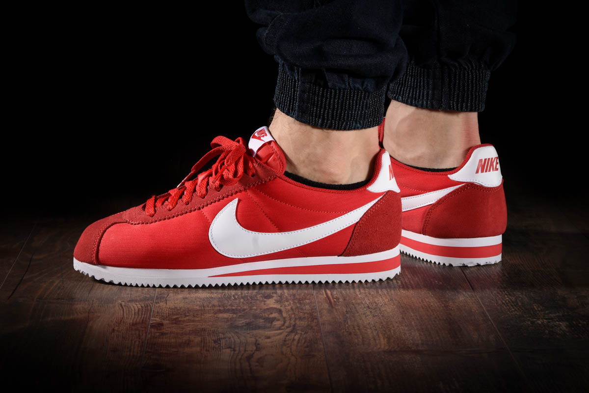 Red sales nylon cortez