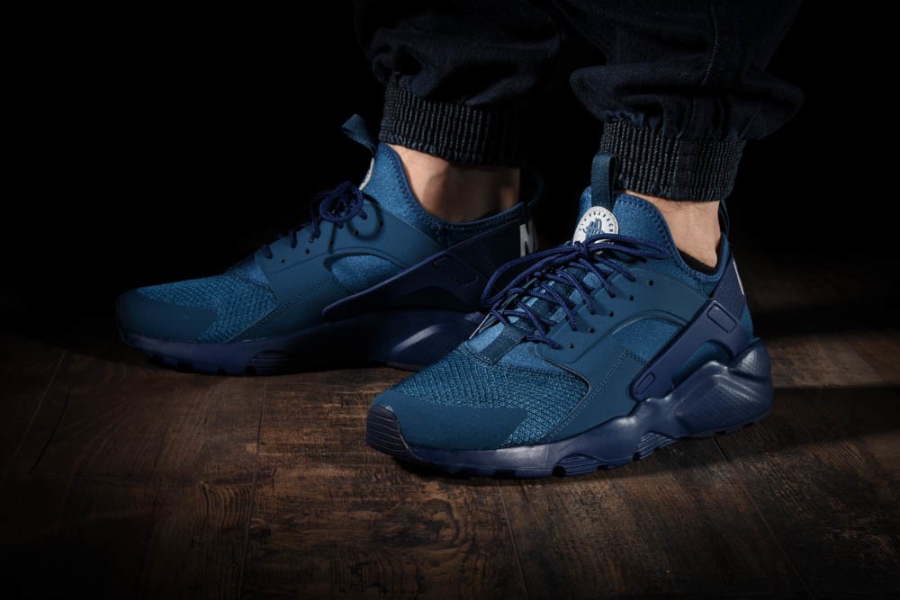 NIKE AIR HUARACHE RUN ULTRA FORCE BLUE