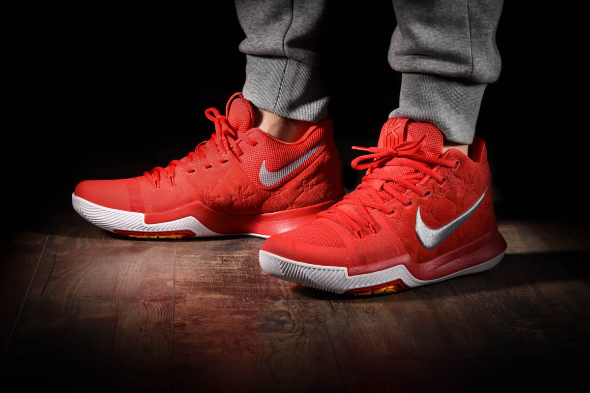 NIKE KYRIE 3 RED SUEDE per 115 00 kicksmaniac