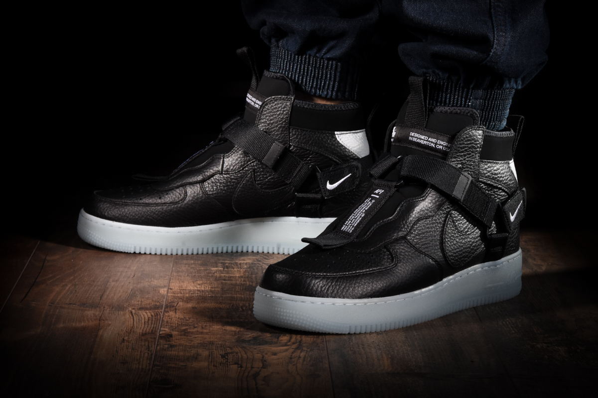 air force 1 mid utility black