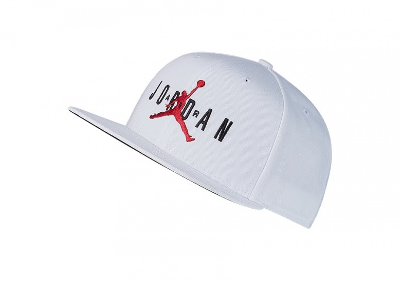 NIKE AIR JORDAN PRO JUMPMAN AIR HAT WHITE