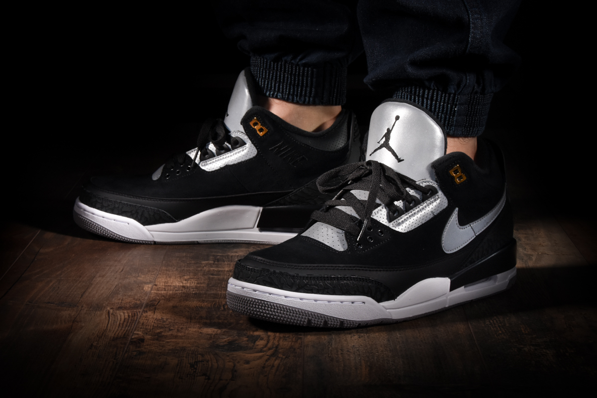 NIKE AIR JORDAN 3 RETRO TINKER BLACK CEMENT per 300 00
