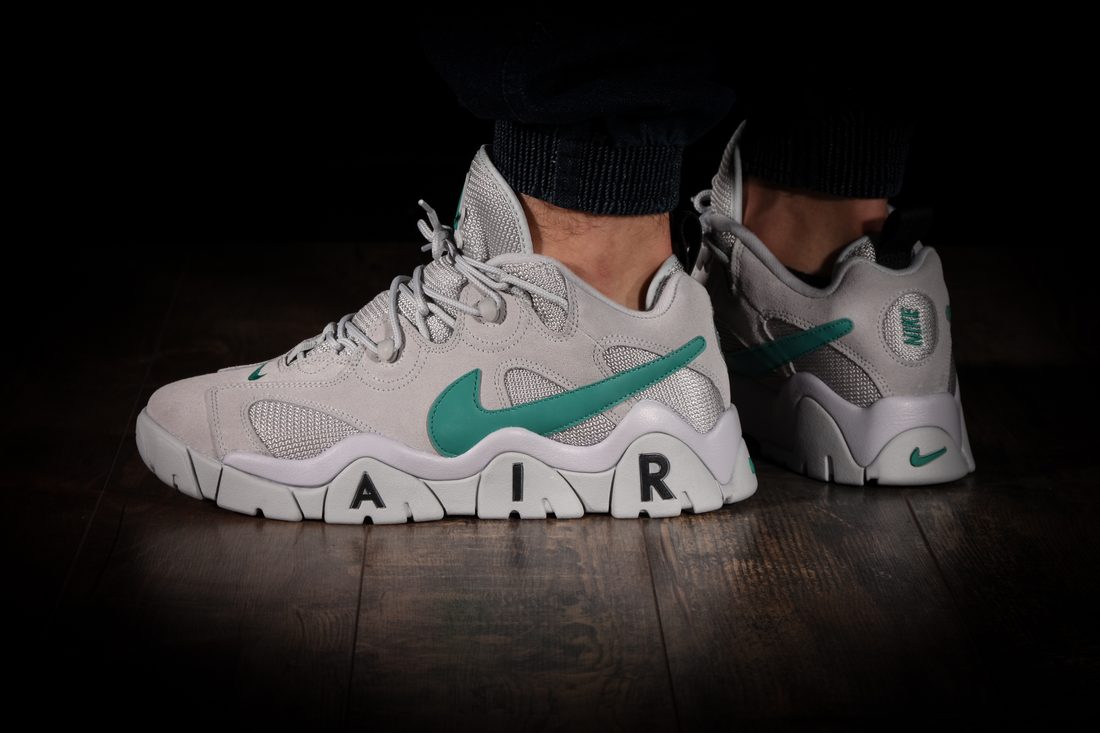 nike air barrage low uk