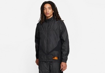 NIKE AIR JORDAN 23 ENGINEERED TRACK JACKET BLACK