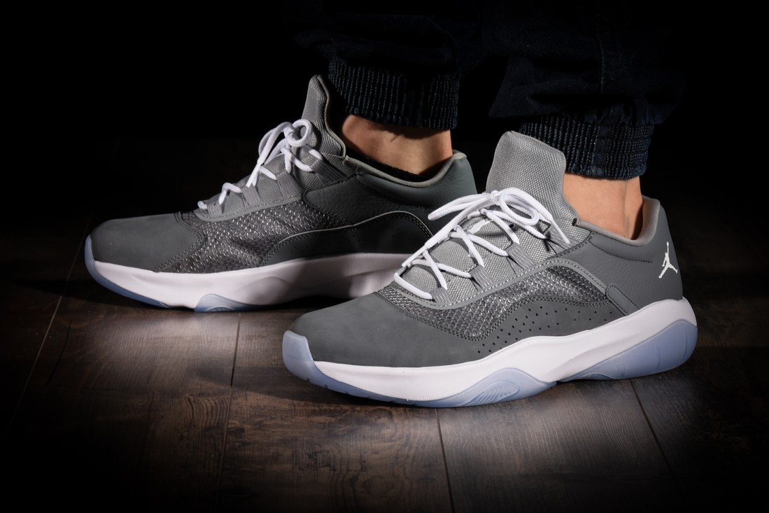 Jordan 11 cool grey hotsell