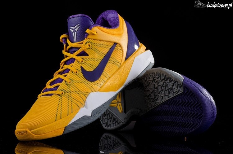 Kobe 7 yin on sale yang