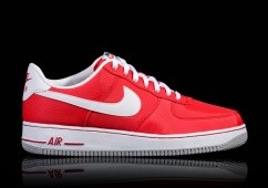 NIKE AIR FORCE 1 RED